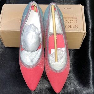 VIVAIA Women's pointed blue n pink flats